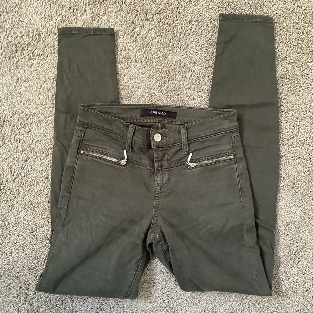 J Brand Miranda Zip Skinny in Caledon Green - Picture 8 of 12